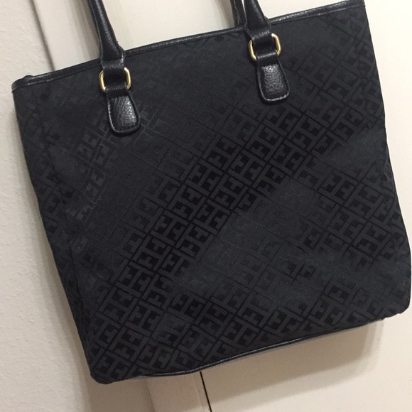 Tommy Hilfiger bag - Picture 5 of 8